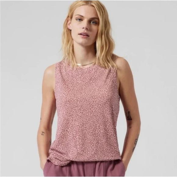 Athleta micro cheetah bashful rose breezy tank sz med - Picture 2 of 11